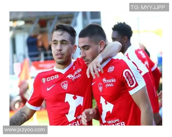 法甲激战前瞻布雷斯特对决摩纳哥欧冠资格争夺战与定位球威胁解析